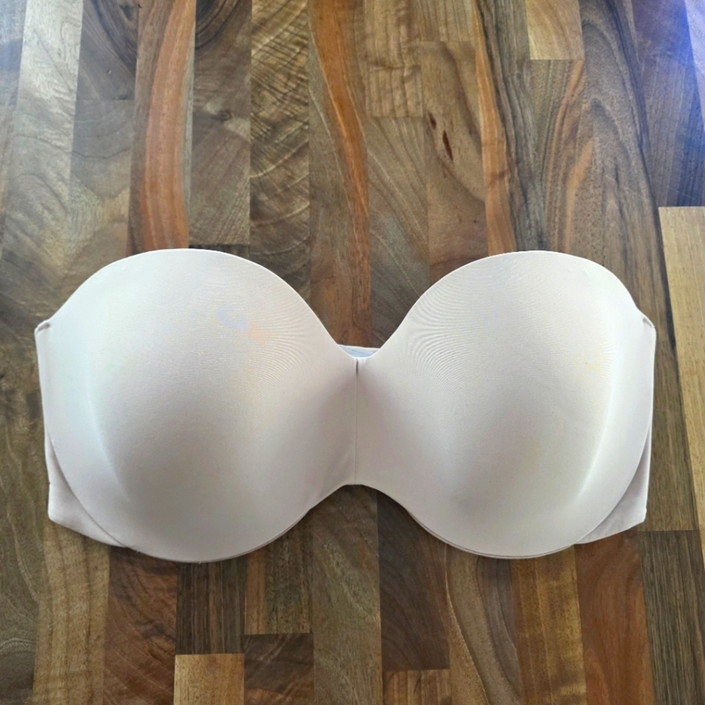 Soma Bodify Strapless Cream Bra Size 36DD NWT